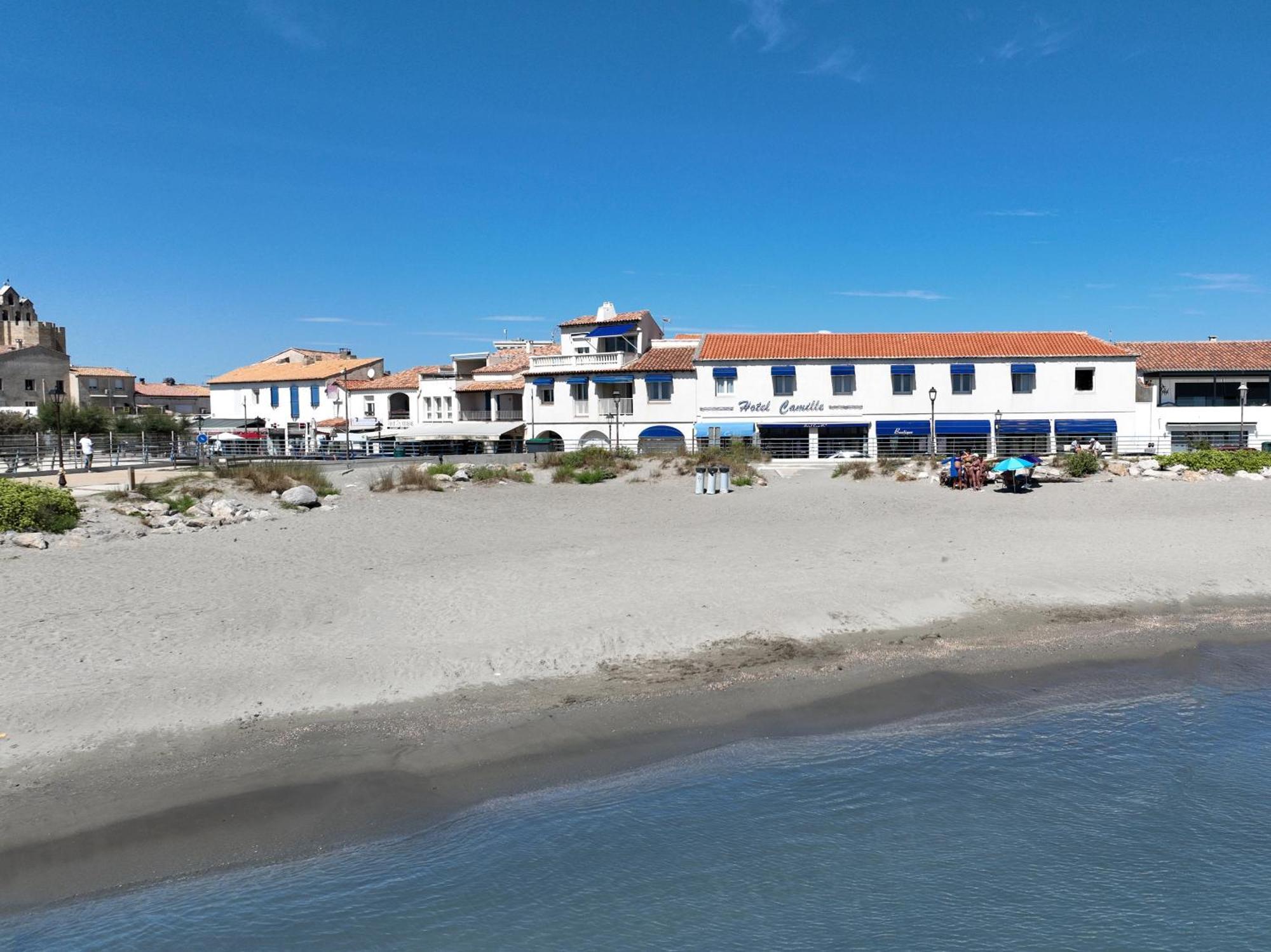 Hotel Camille Saintes-Maries-de-la-Mer Exterior foto